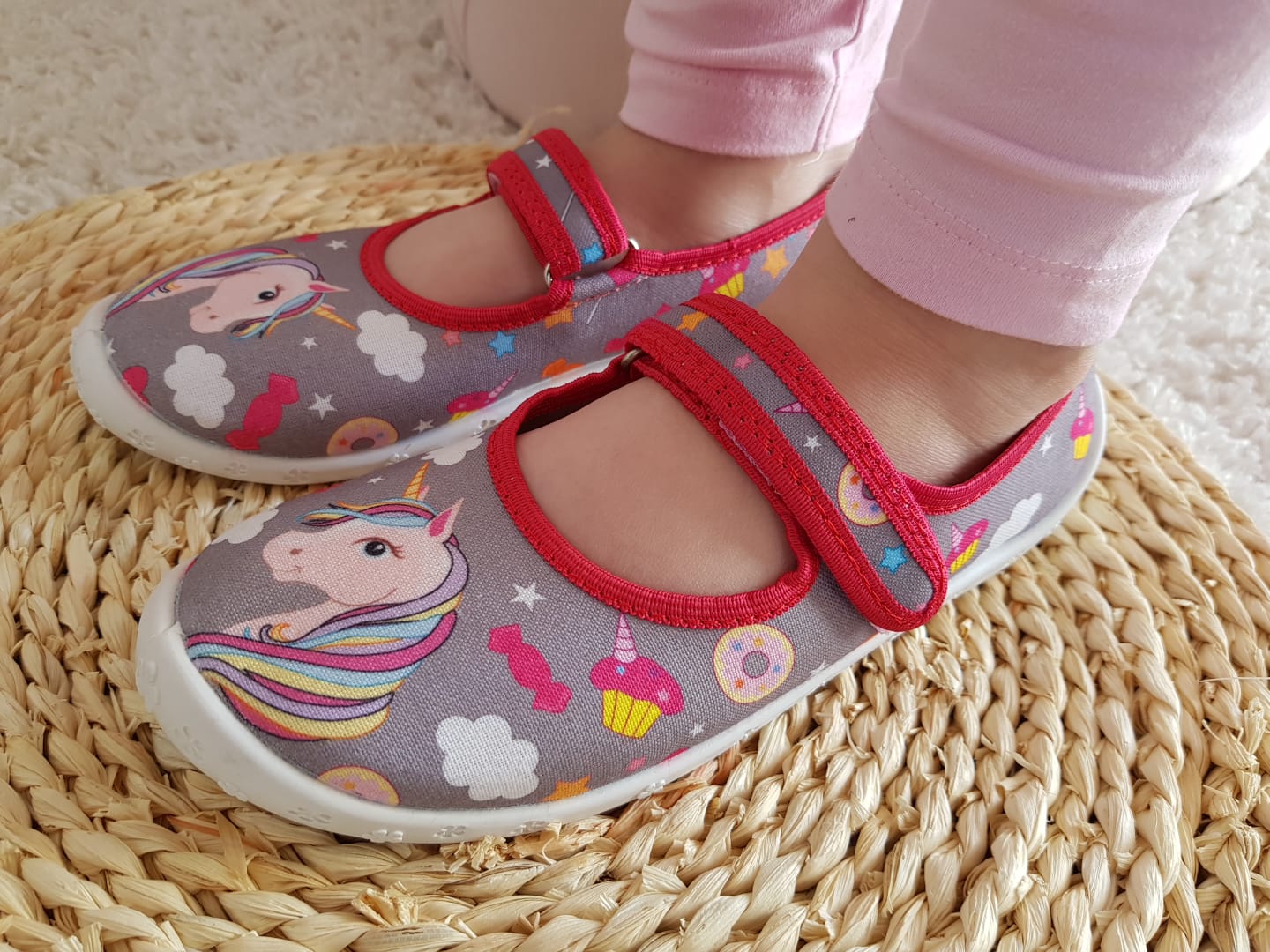 kapcie-do-przedszkola-dla-dziewczynki-391osm-1.jpg