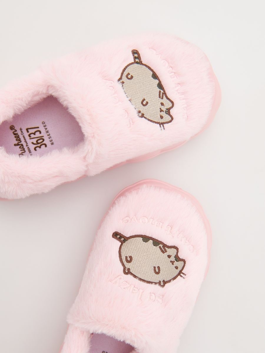 kapcie-pusheen-291ayr-1.jpg